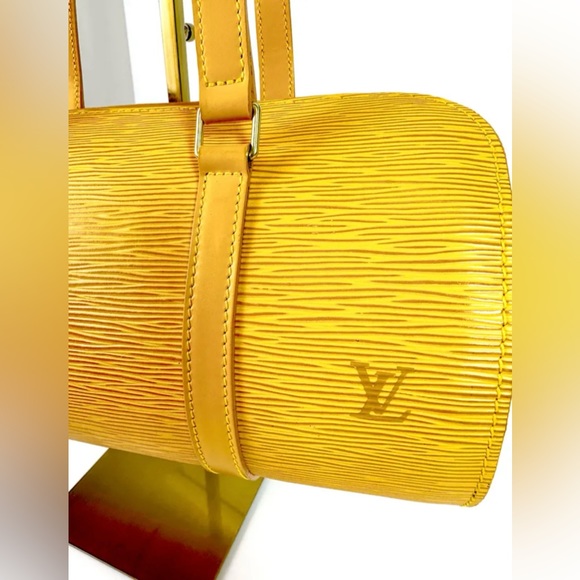 Louis Vuitton Handbags - Pre-loved Louis Vuitton Epi Leather Shoulder